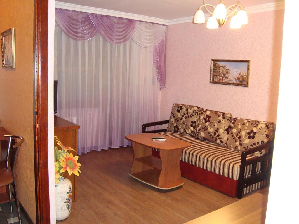Studio On Stalevarov Near Meduniversity Zaporizhia エクステリア 写真